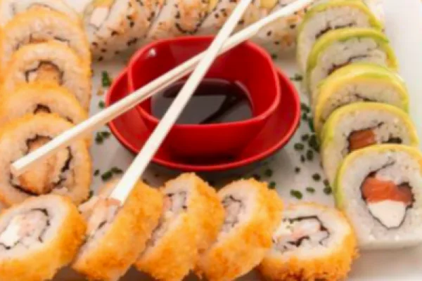 ¡El mejor sushi al mejor precio! — Tatsu Ramen y Sushi